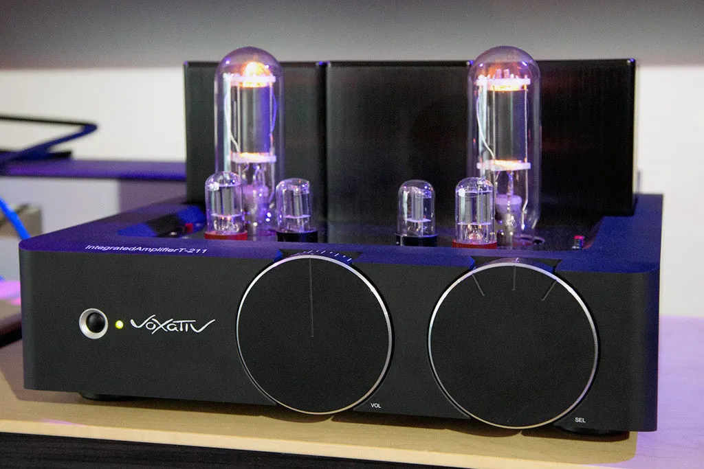 Voxativ T-211 Integrated Amplifier